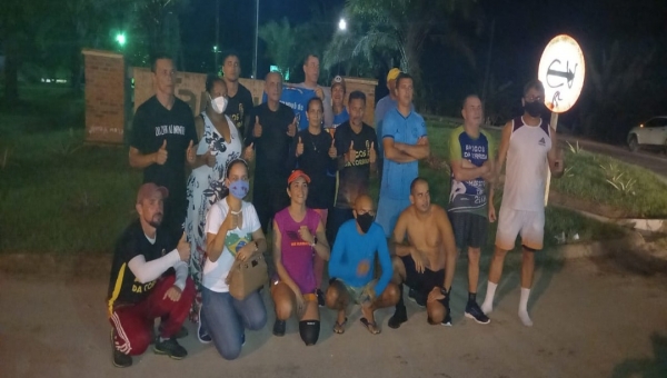 Grupo “Amigos da Corrida” promove maratona de 42 quilômetros de Feijó a Tarauacá 